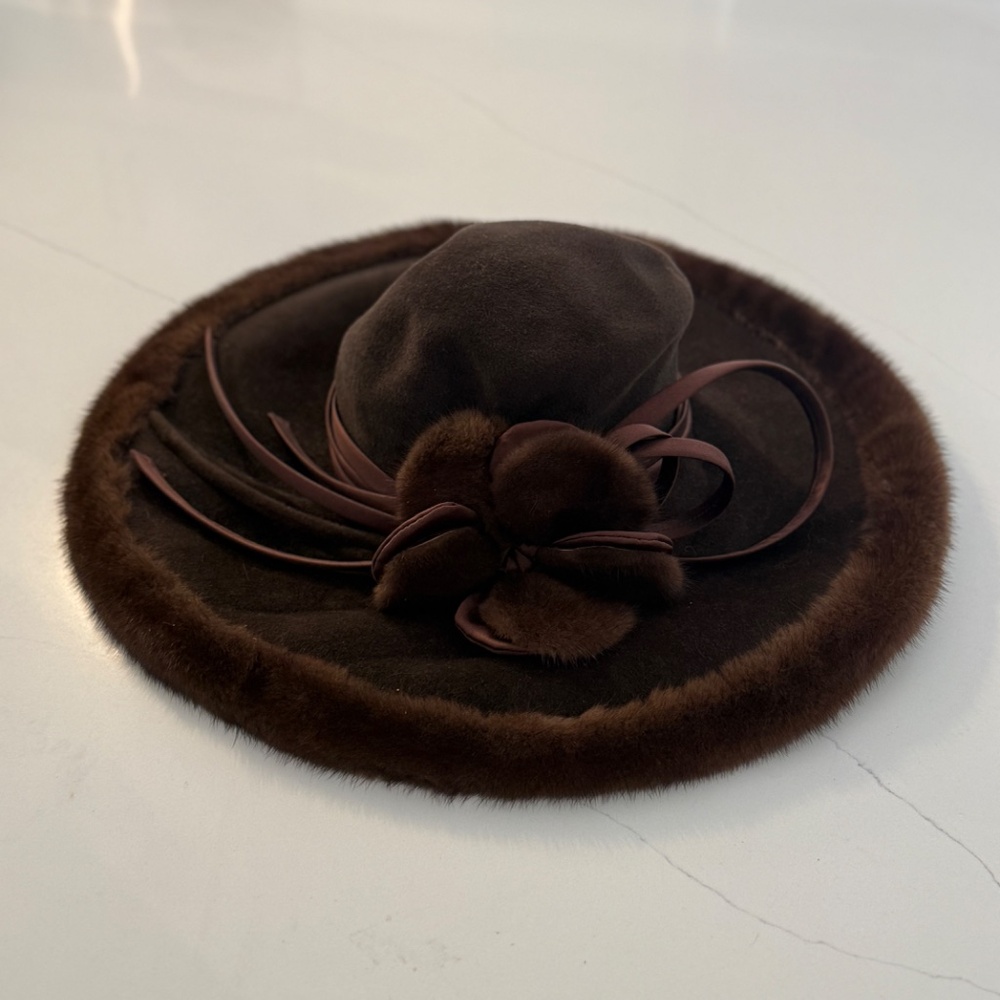 SUZANNE Couture Military Brown Wide Rim Hat with Mink Trim - Picture 3 of 7